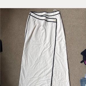 Commense White Maxi Skirt with Black Trim